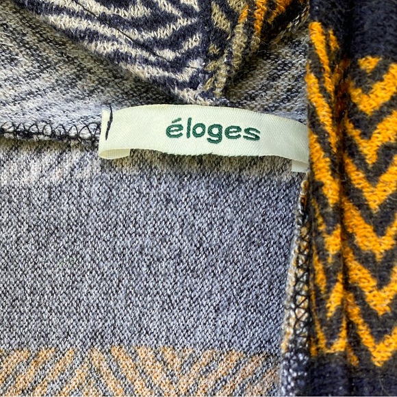 Eloges Women's Chevron Cardigan - Navy and Gold - Picture 5 of 5